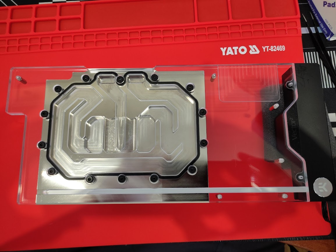 EKWB assembling 6.jpg